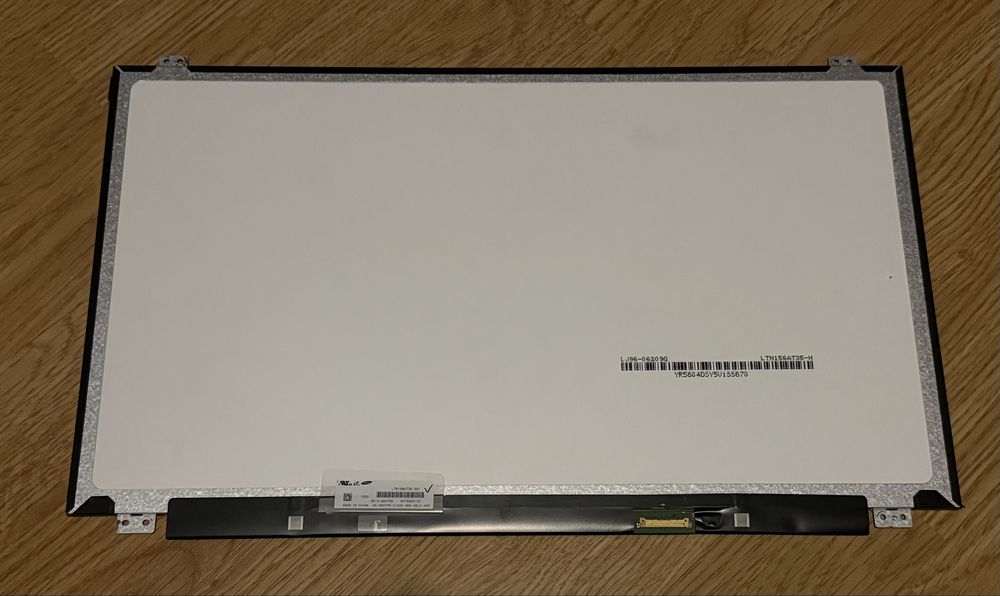 Matryca do laptopa LTN156AT39 - D01