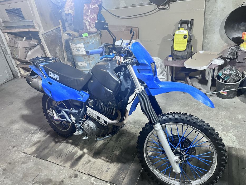 Мотоцикл Yamaha XT600e