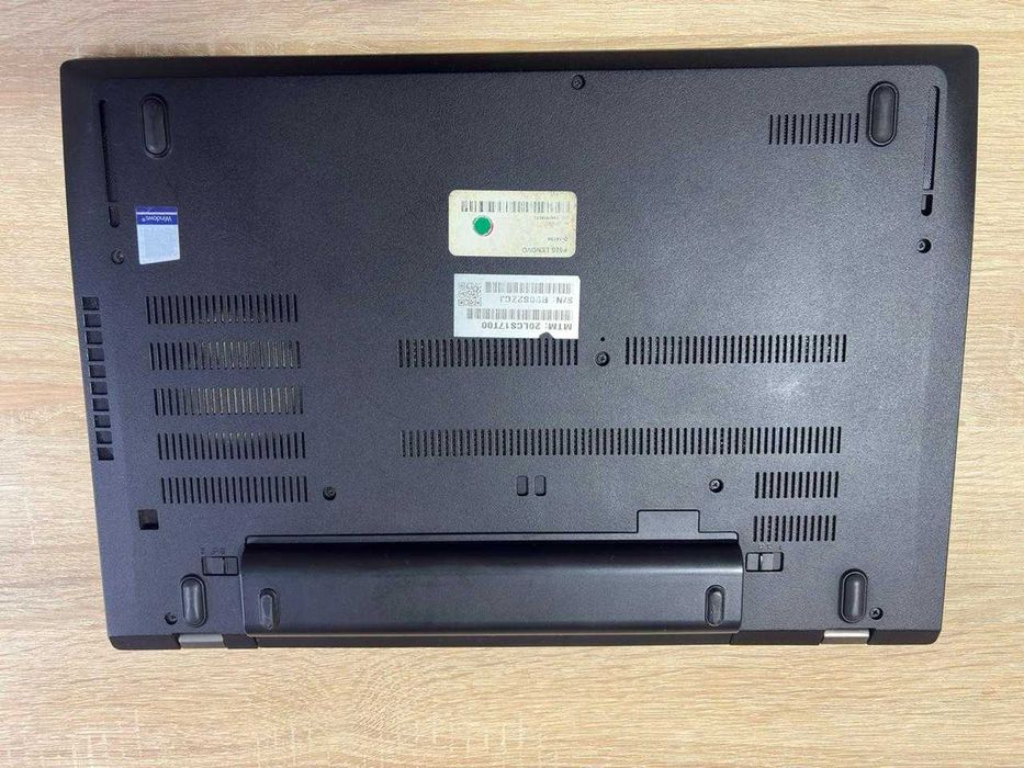 Ноутбук Lenovo P52s