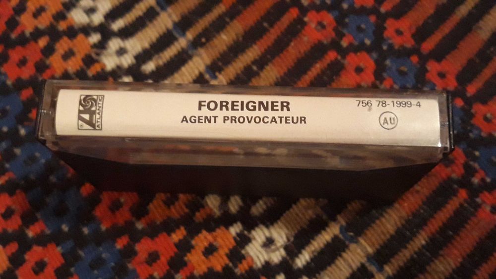 Foreigner - Agent provocateur - cassette - portes incluídos