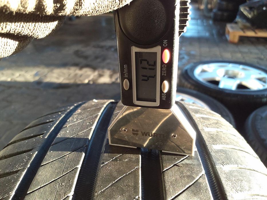 JANTES VW R16 COM PNEUS 205/55 FURAÇÃO 5X100