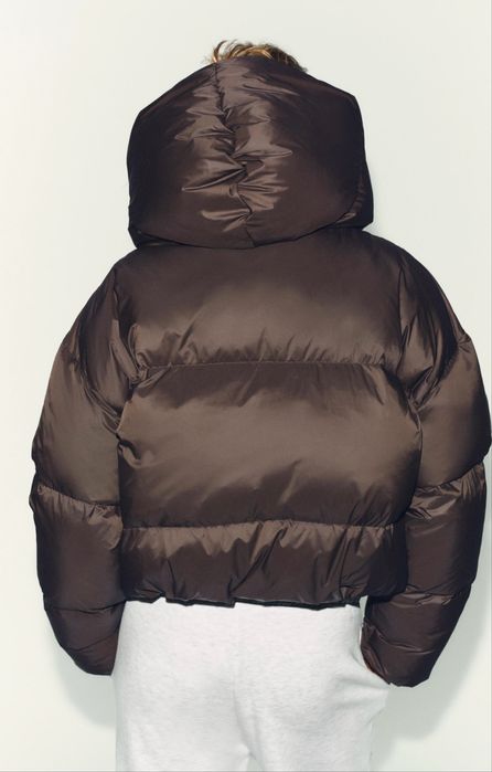 Пуховик коричневий Zara