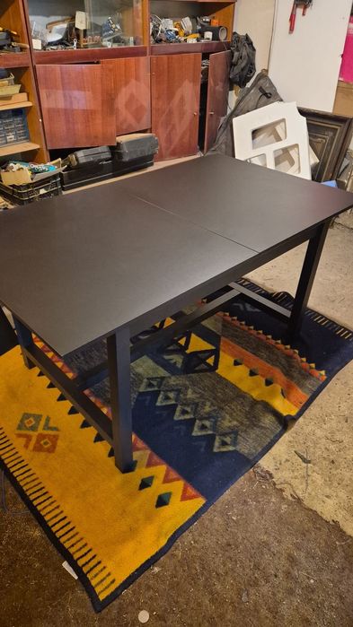 Stół  drewniany rozkladany