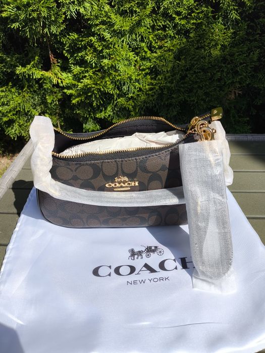 Torebka na ramie Coach Teri Mini Crossbody brazowa