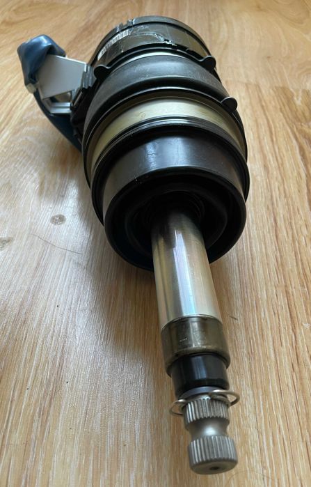 4524060100 вал рульової колонки верхній для Toyota LAND CRUISER (J200)