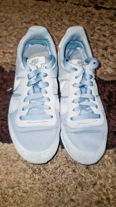 Sapatilhas Nike como novas