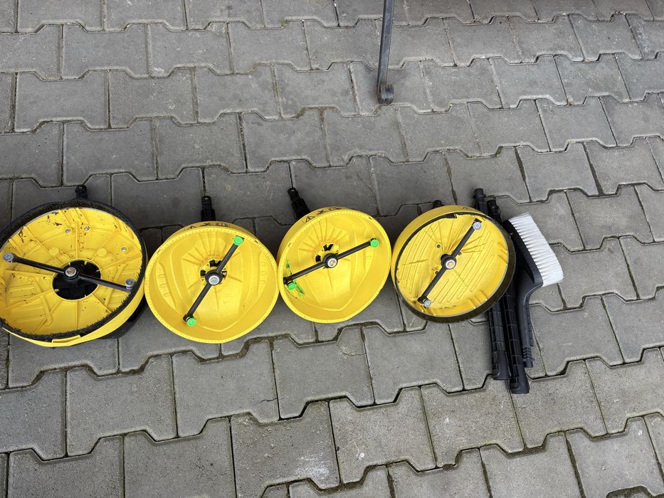 Щітка насадка для миття бруківки karcher
