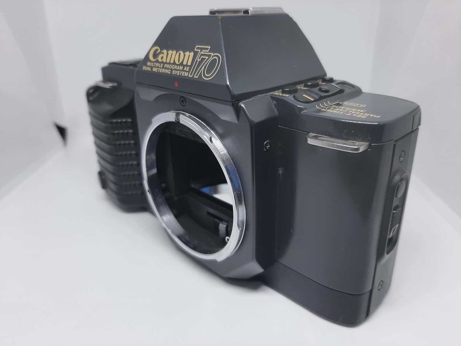 Aparat Canon T70 korpus