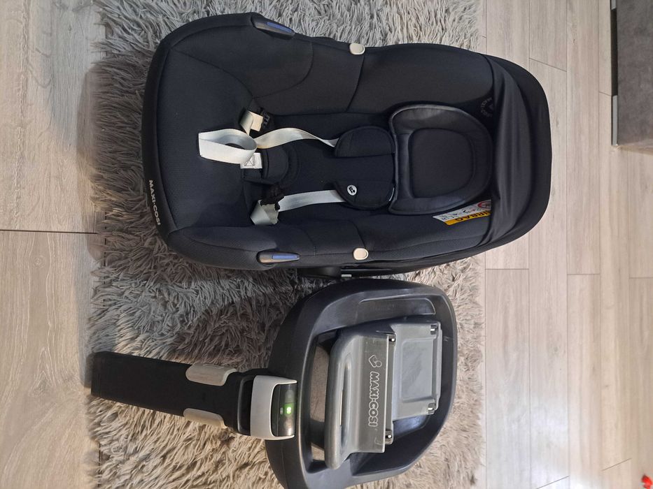 Fotelik MAXI COSI z Bazą