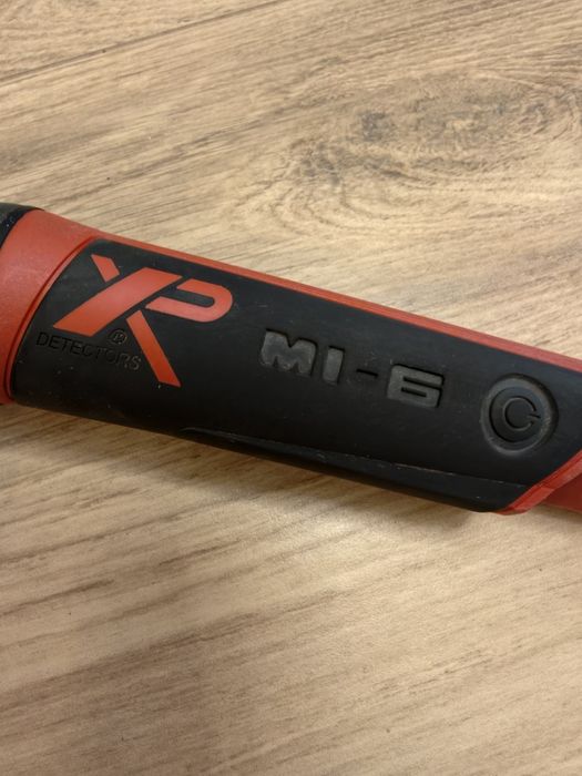 Pinpointer XP mi6