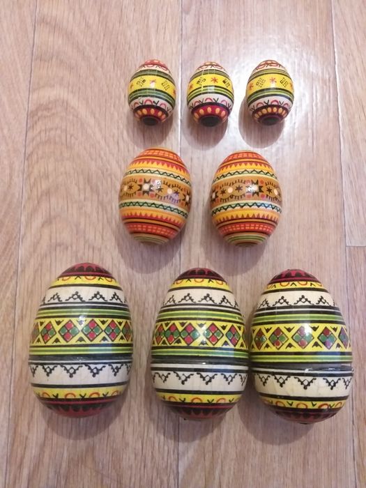 Писанка дерев'яна ручна робота 90-х років ХХ ст.