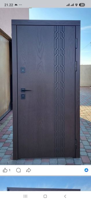 Реставрація, виготовлення, ПОЛІМЕРНИХ  накладок на вхідні двері.