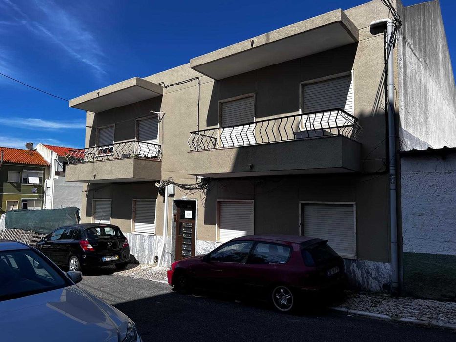 Apartamento T1, Camarate