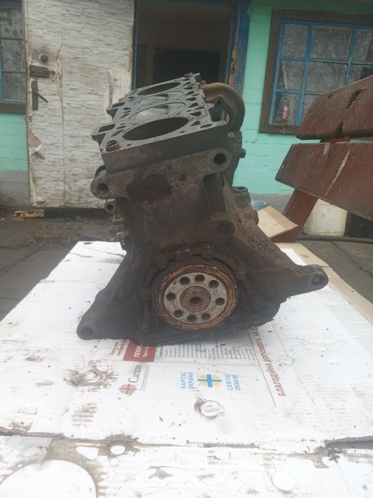 Продам блок двигателя 2108.