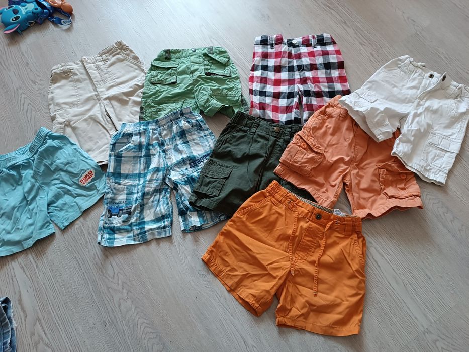 Zestaw krótkich spodenek 92-98