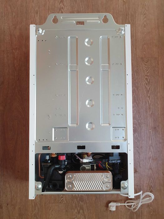 Котел RENS RGB 24 кВт двухконтурный, турбированный с дымоходом