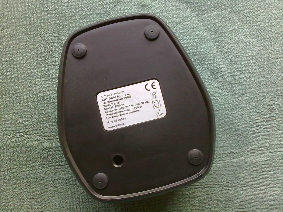 Pojemnik na wodę do parownicy do ubrań GOTZE&JENSEN SI500K