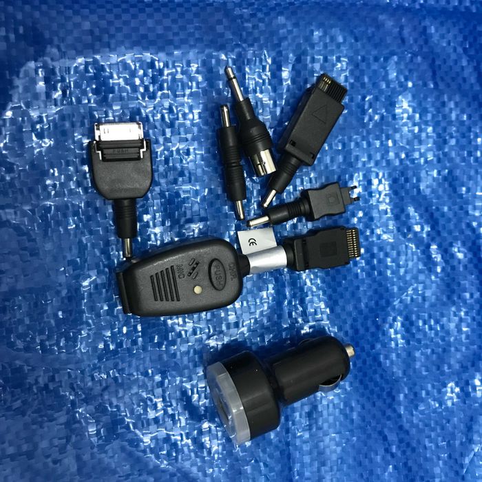 Fones e carregadores de vários modelos tapetes de rato Oferta