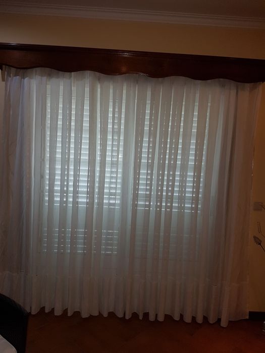 Vendo cortinados mais sanefas