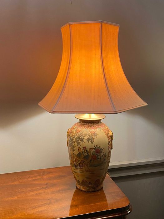 Dwie piękne chińskie duże lampy o wysokości 78 cm