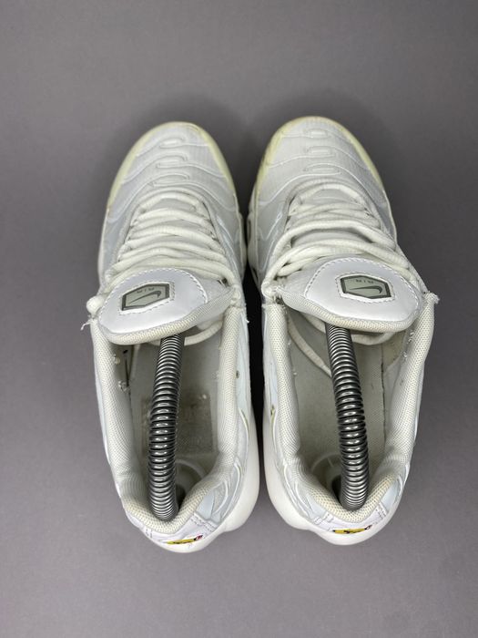 Nike TN оригінальні стильні кросівки базові кроссовки 37.5р найк