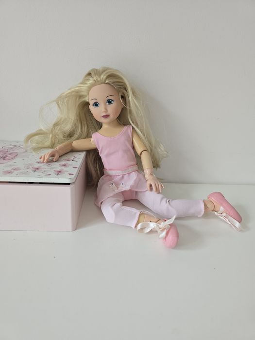 Jolina ballerina. Lalka Jolina balerina.