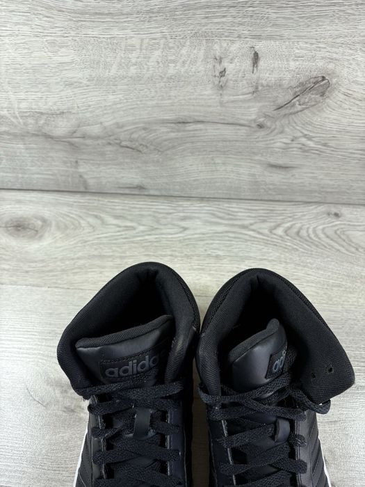 Adidas Hoops чоловічі кросівки 42.5 розмір