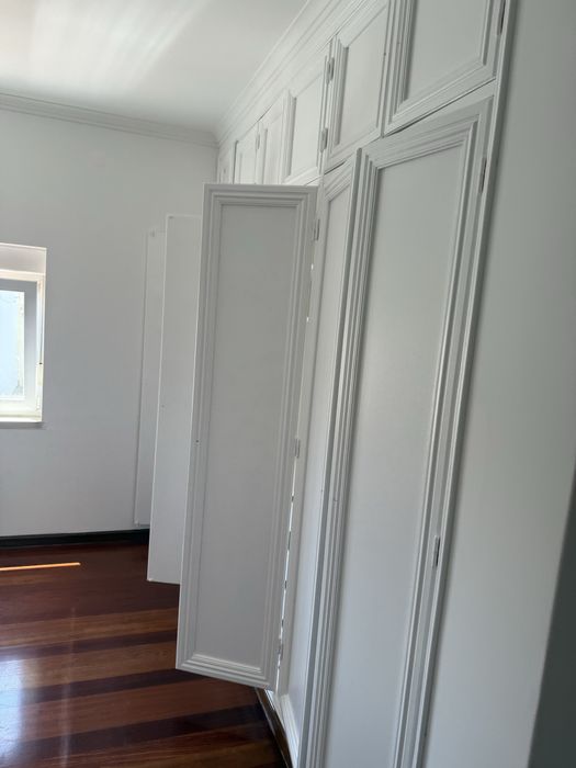 Pinturas ,capoto e remodelações