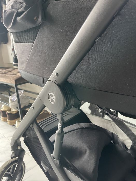 Cybex Balios S Lux black 2в1