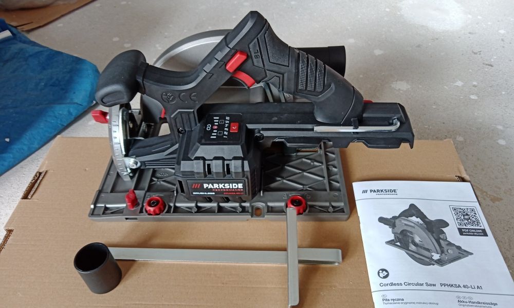 Akumulatorowa piła ręczna PPHKSA 40-Li A1 firmy Parkside Performance