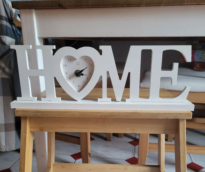 Zegar stojący napis Home dekoracja domu