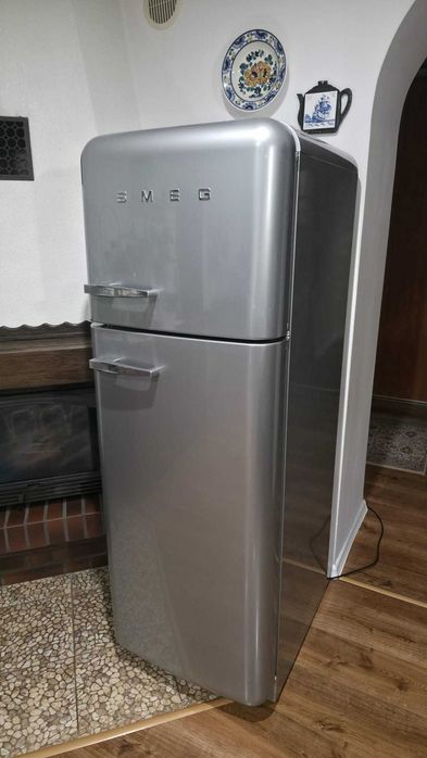 Lodówka SMEG  50's Retro Style FAB30 Jak nowa