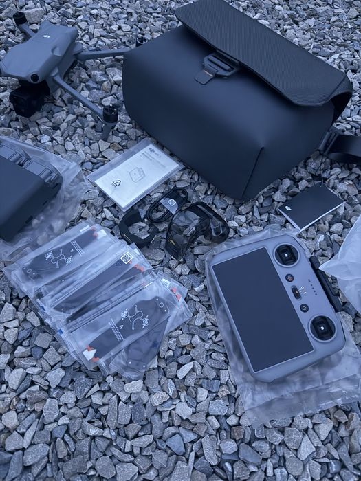 Дрон Dji Air 3 fly more combo НОВИЙ