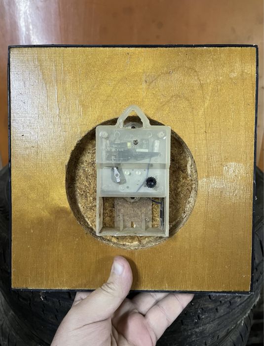 Годинник ЯНТАРЬ, 100грн.