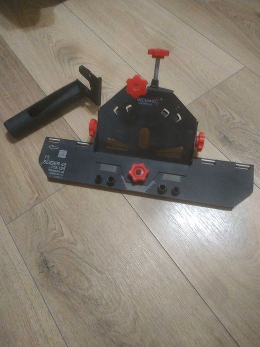 Distar Mechanic Слайдер