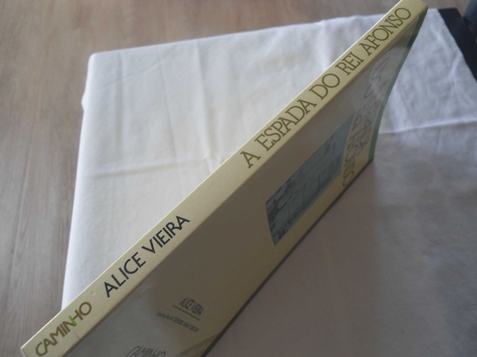 A Espada do Rei Afonso por Alice Vieira