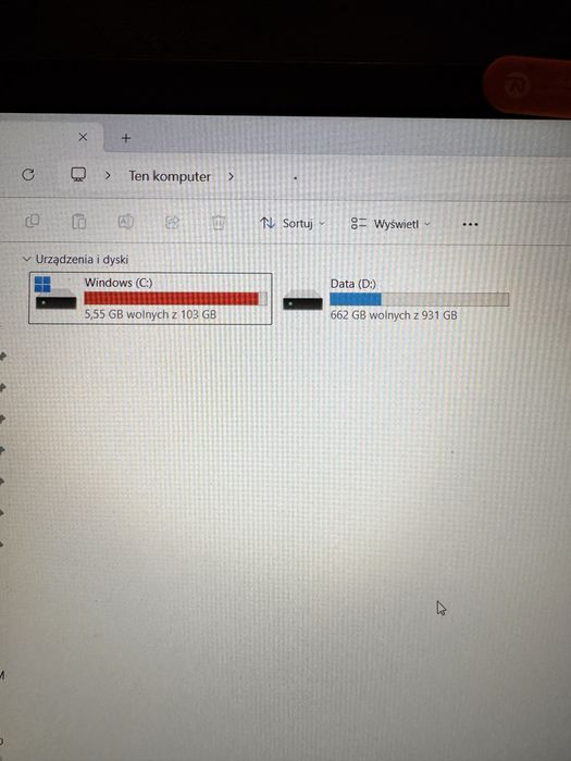 Huawei MateBook D15 8GB / intel i5 / 256GB SSD + 1TB HDD