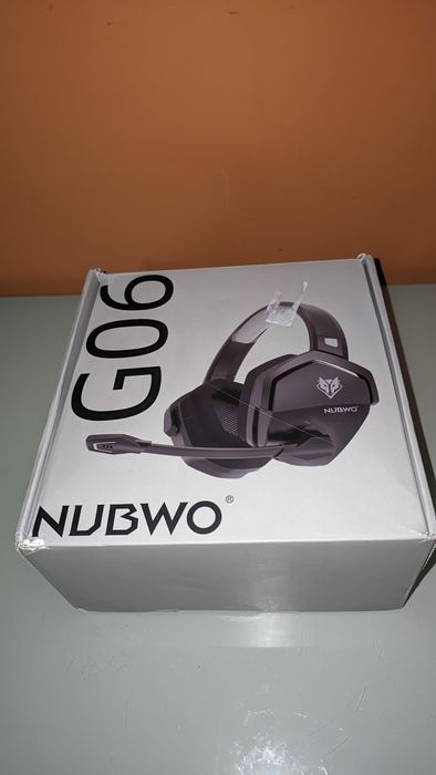 NUBWO G06 Auscultadores Gaming Sem Fios com Drivers de 50 mm para PC/Ps5/Ps4/NS/Mobile, Auscultadores Gaming Sem Fios com 2.4 GHz+Bluetooth 5.3 Modo D
