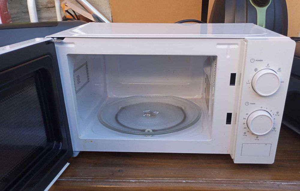 Micro-ondas usado como novo