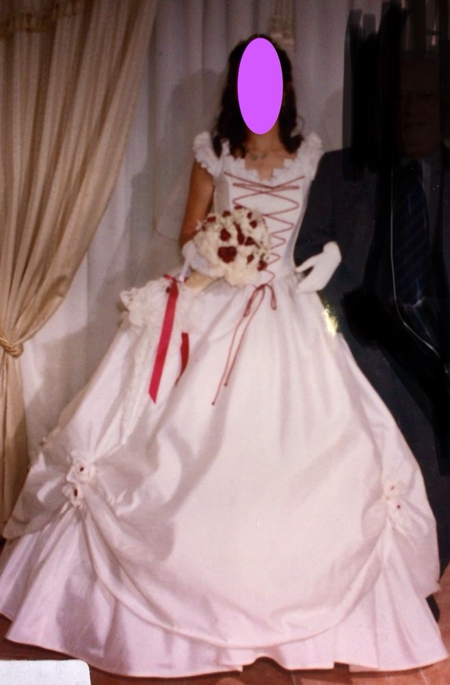Vestido dama cheap antiga