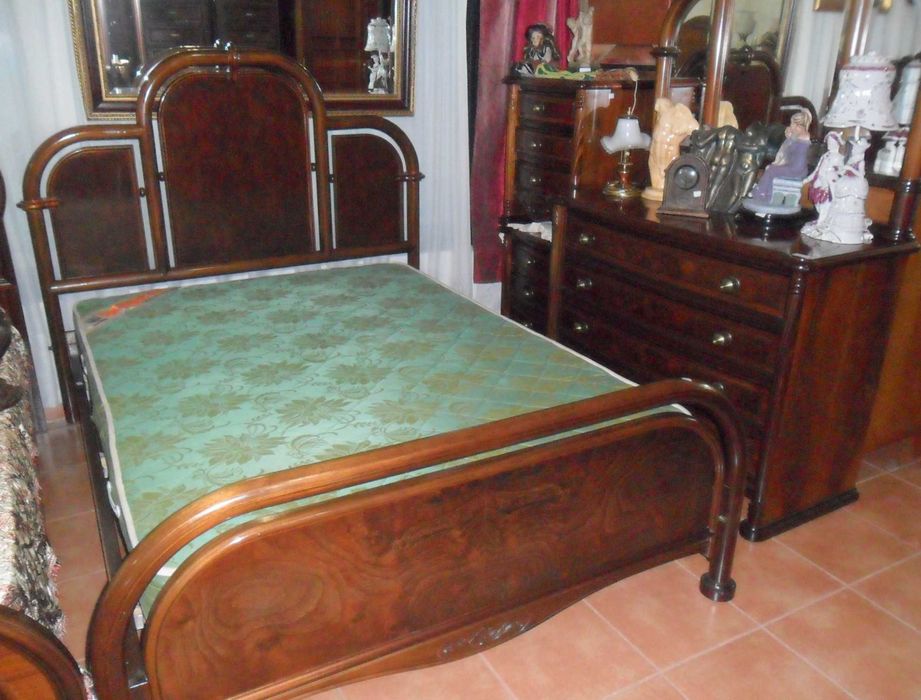 Mobília de quarto casal completa (BAIXA DE PREÇO)