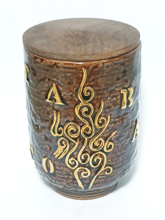 Antiga caixa de tabaco em faiança portuguesa Aleluja