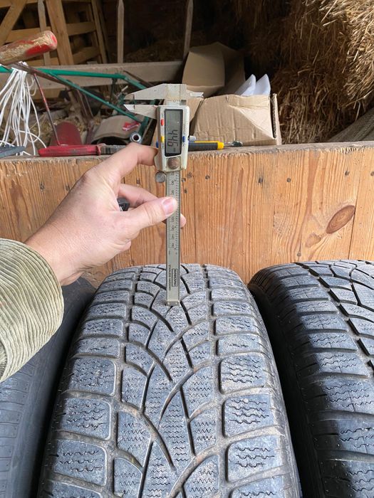 Dunlop 225/60 17 2 sztuki