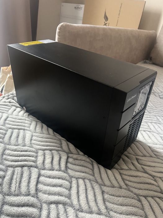 Zasilacz awaryjny UPS CyberPower OLS1500EA