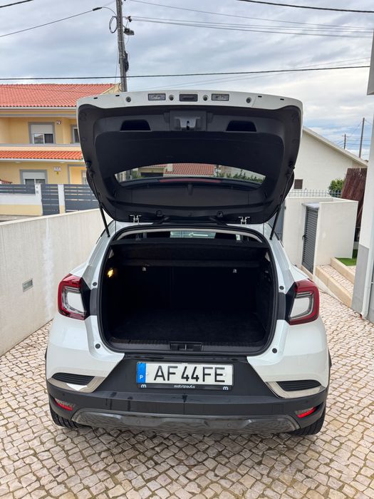 Renault Captur Plug-In Hybrid E-Tech 160 Initiale Paris – 2021