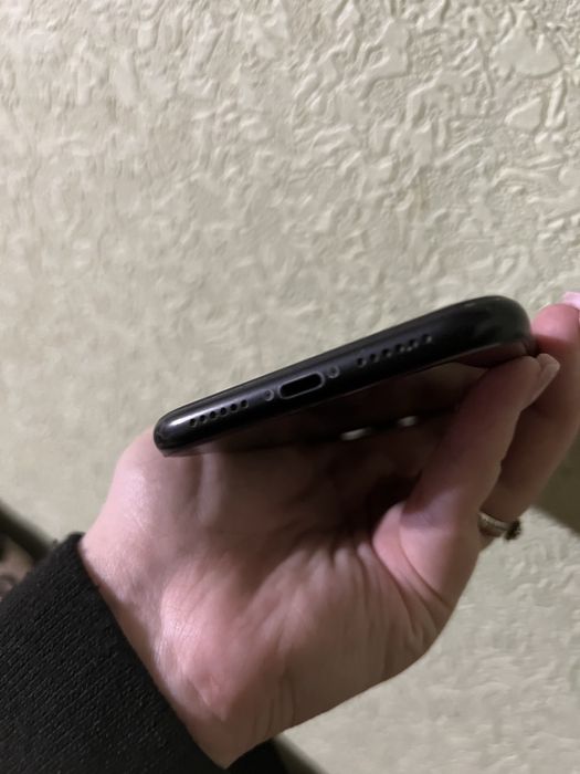 Iphone XR 64GB памʼяті