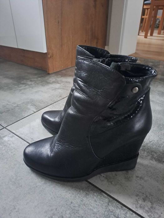 Botki damskie koturn 38