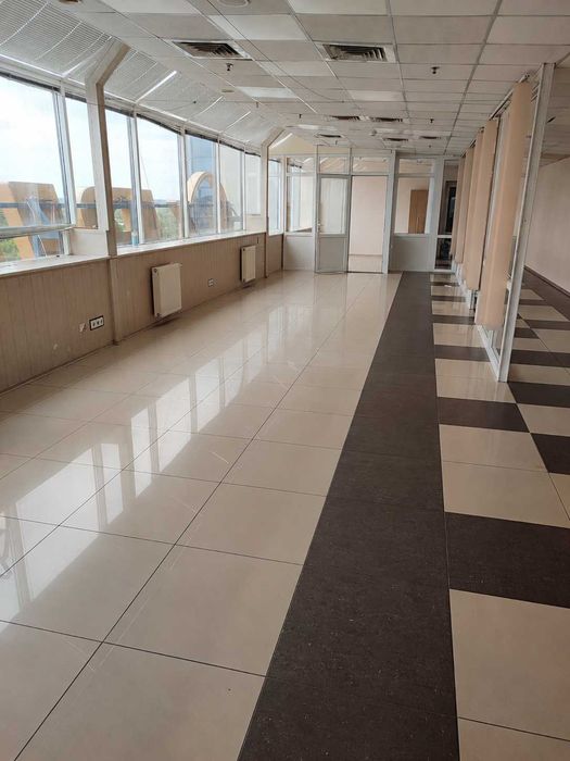 Оренда приміщення 250м² Замосття
