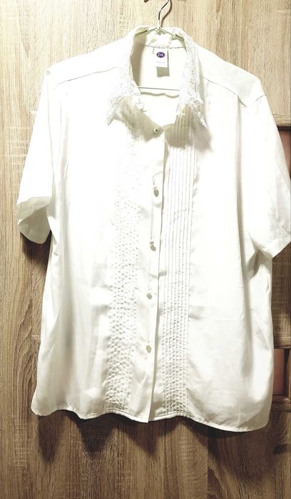 Biała Bluzka Wizytowa Krótki Rękaw zapinana C&A