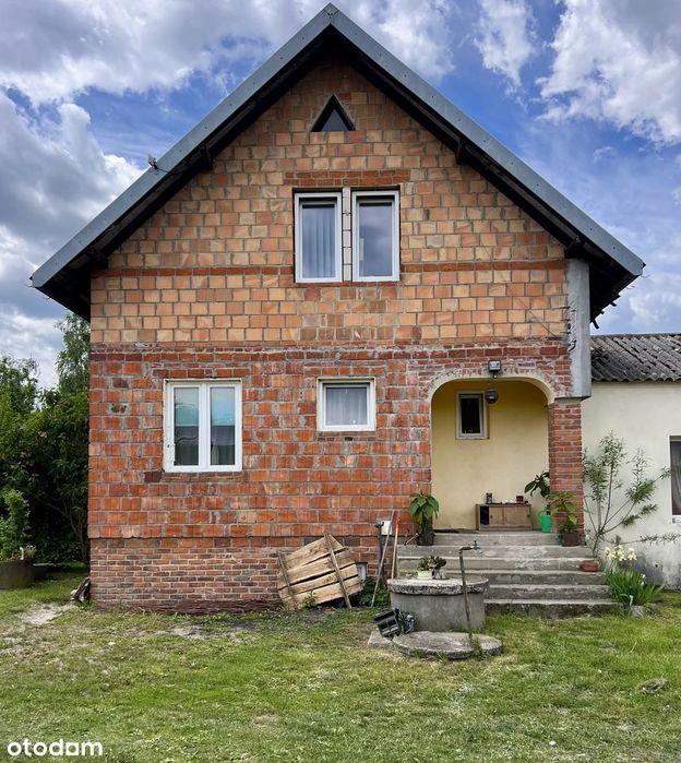 Dom 104 M² + 2 Budynki Gospodarcze + 80 Arów Gruntu —Skrobów, Lubartów